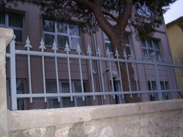 Duvar Korkuluk
