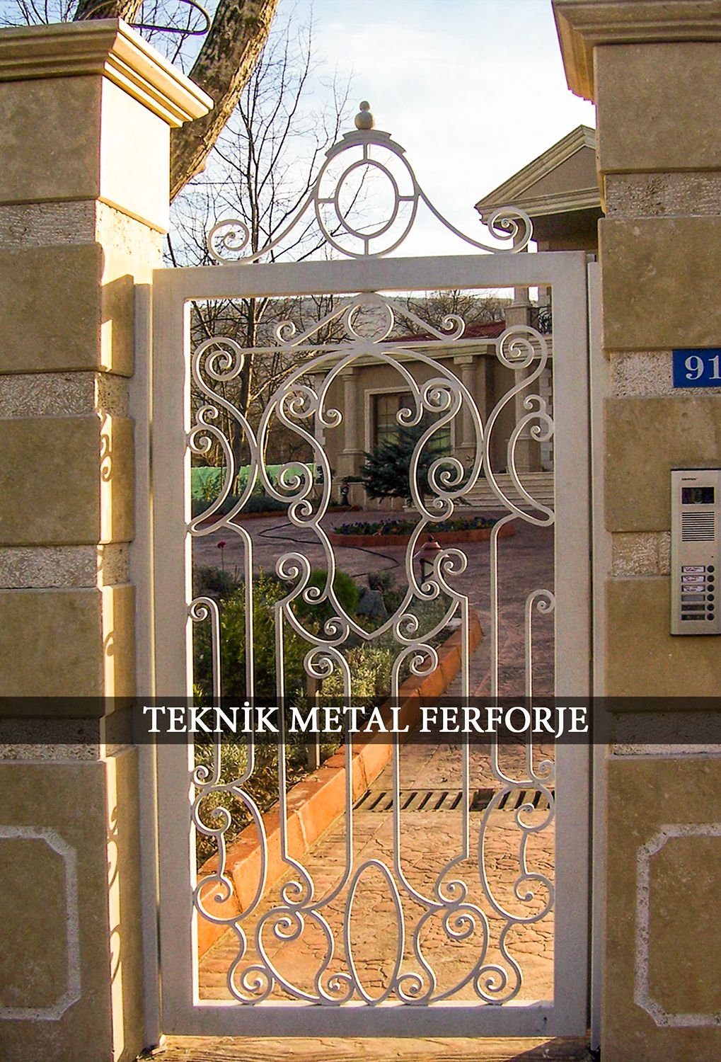 Ferforje El İşçiliği Yaya Kapısı