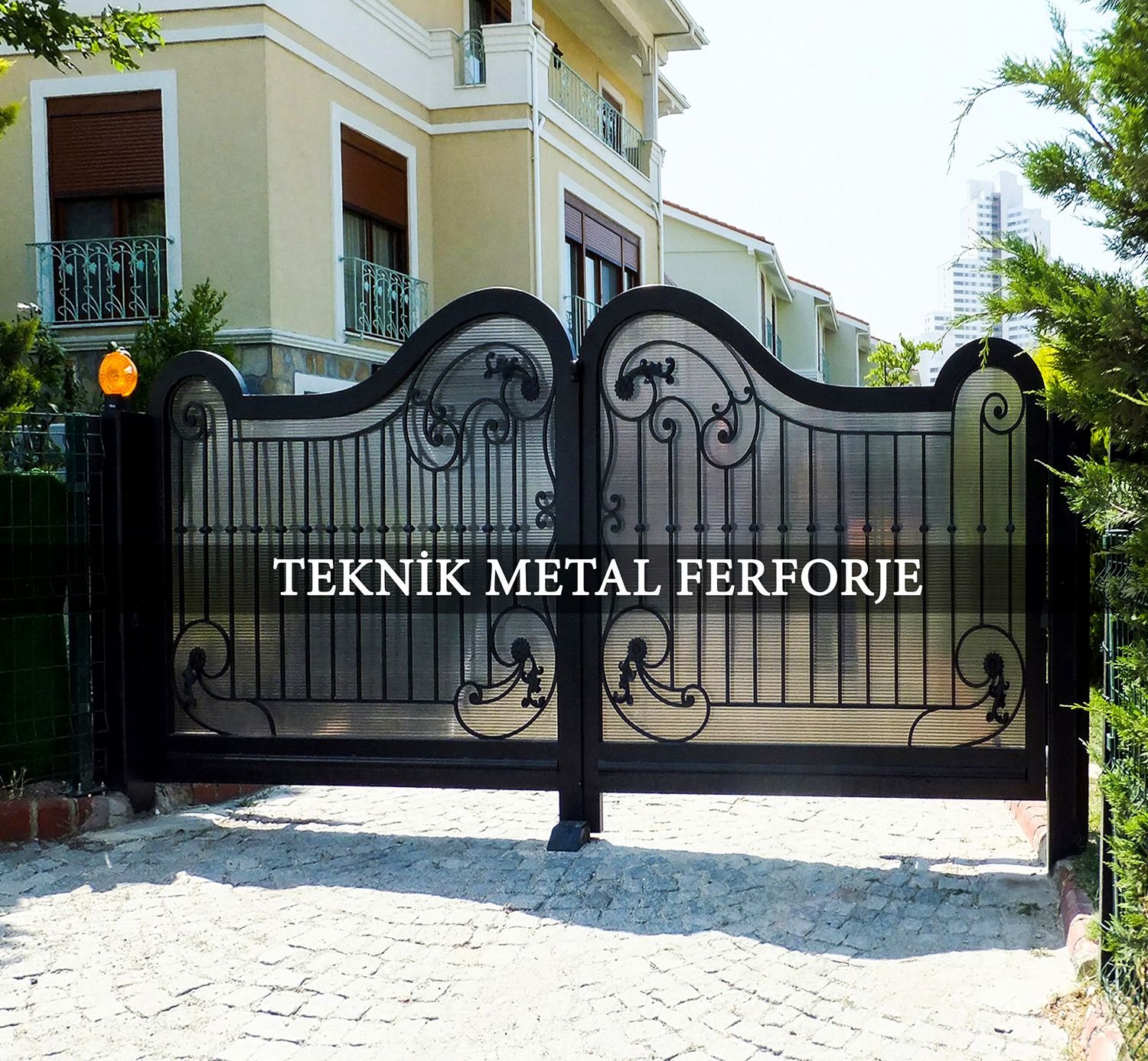 Ferforje Açılır Bahçe Kapısı